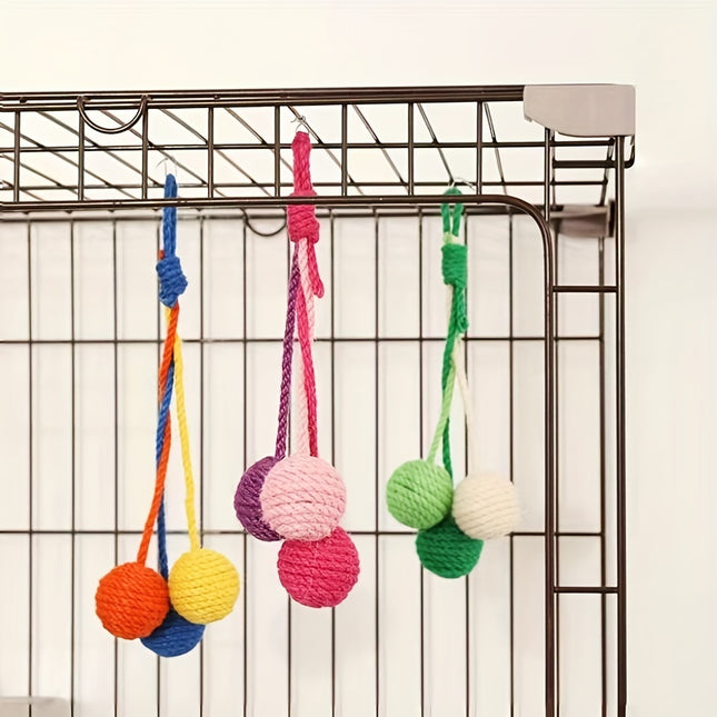 Cat Scratcher Sisal Rope Ball Toy β Chewable, Rolling & Interactive Play for Kittens & Small Pets
